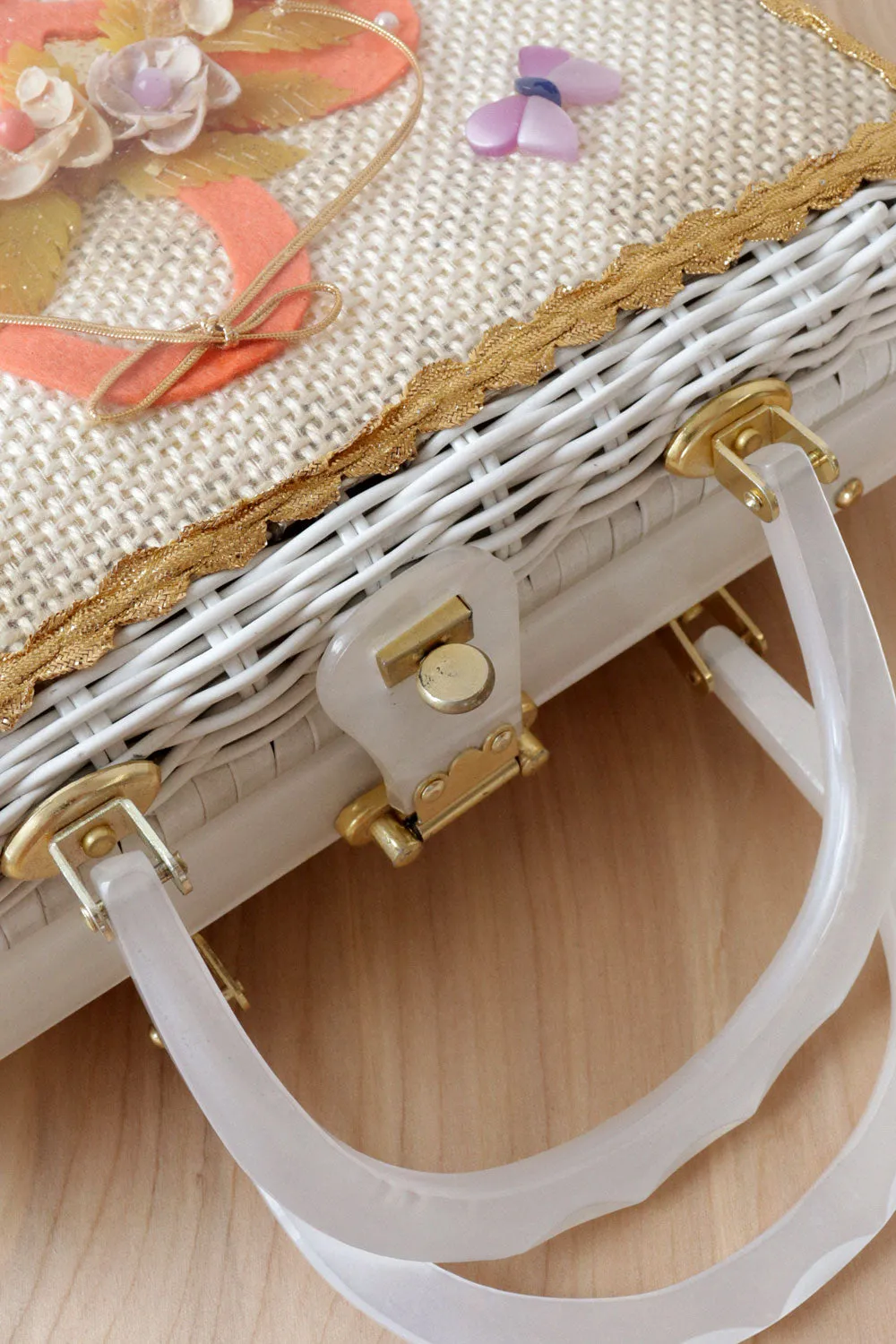 Adèle Seashell Wicker Handbag