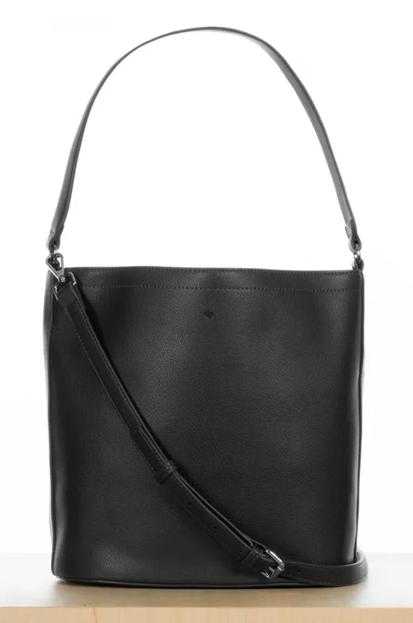 ELA MIA BUCKET BAG