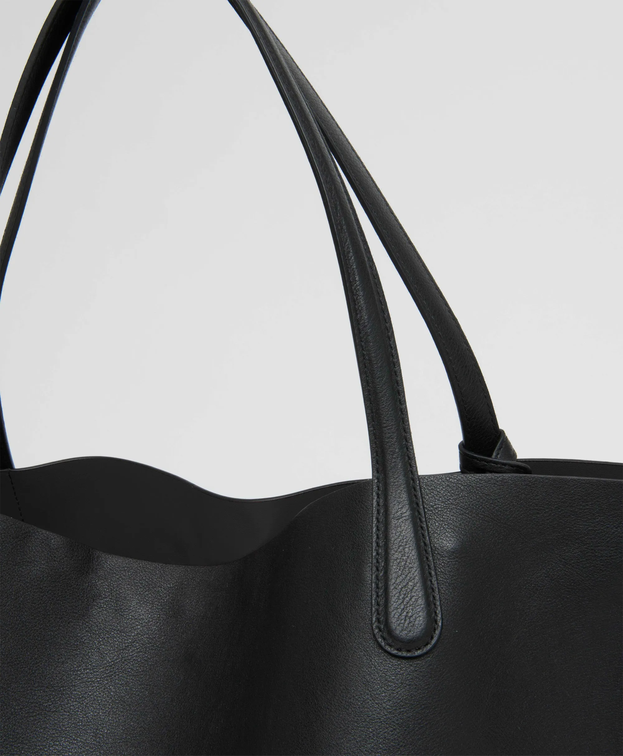 Everyday Soft Tote - Black/Black