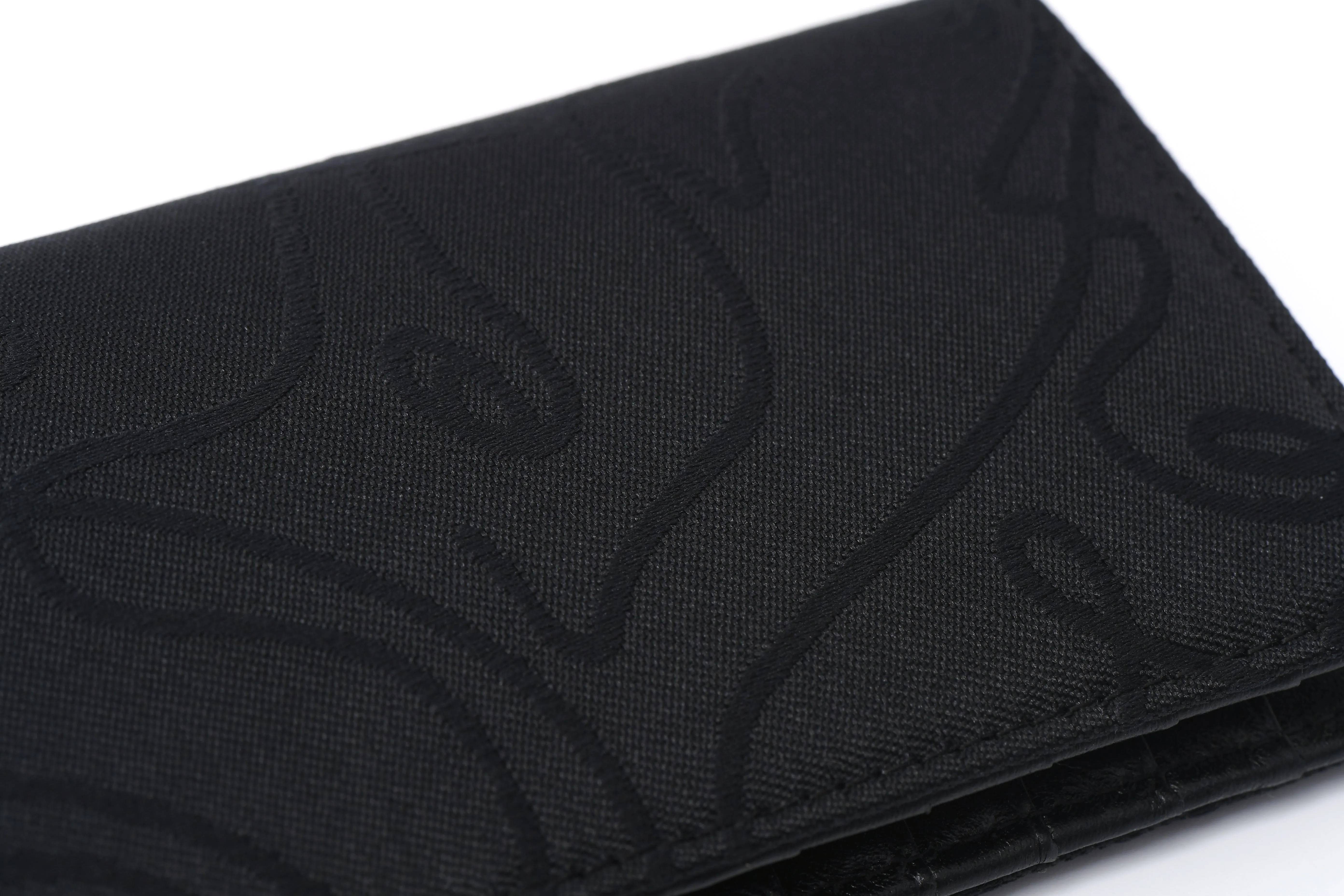 Logo Graphic Jacquard Vertical Long Wallet