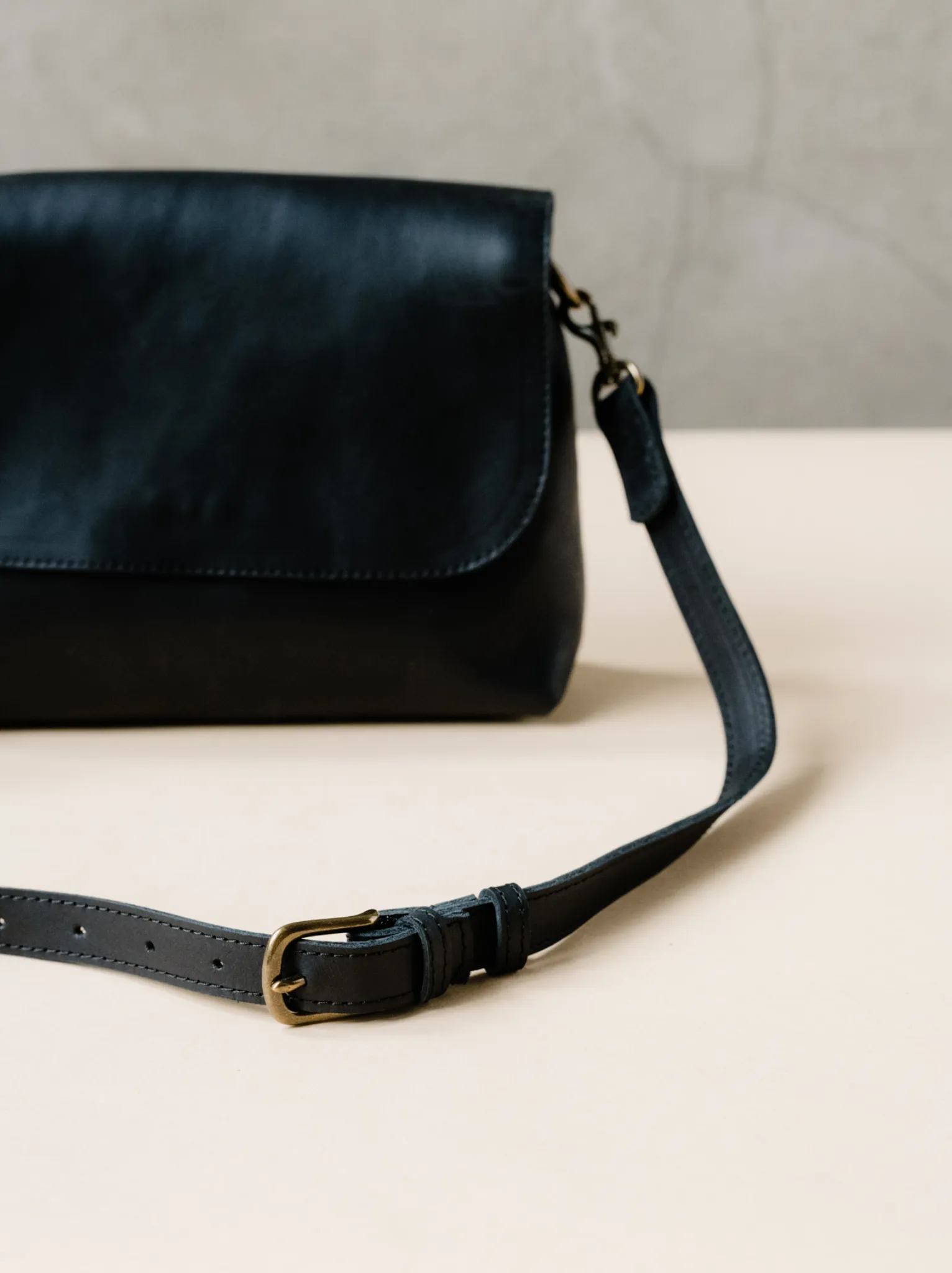 Perry Shoulder Crossbody