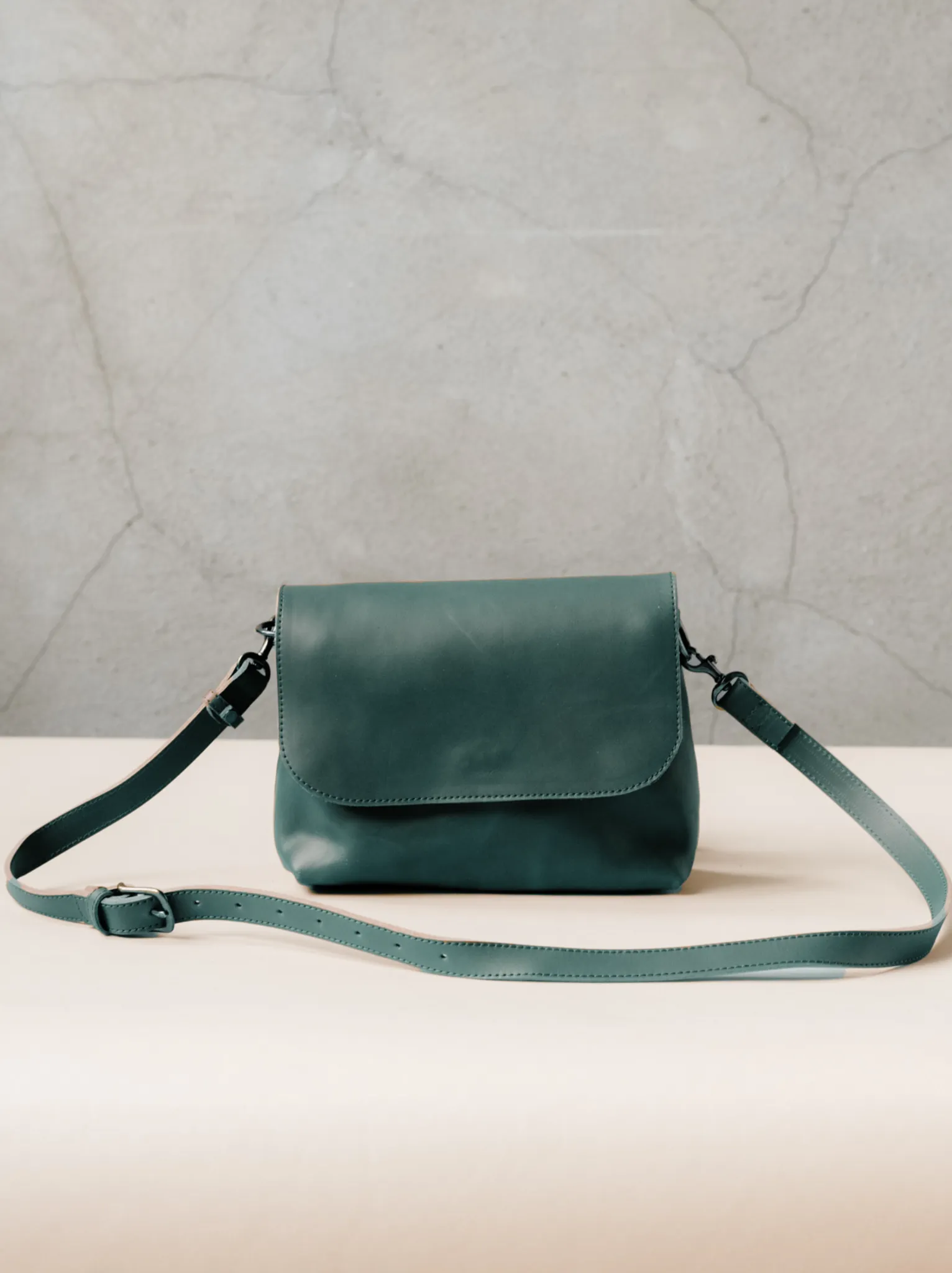 Perry Shoulder Crossbody