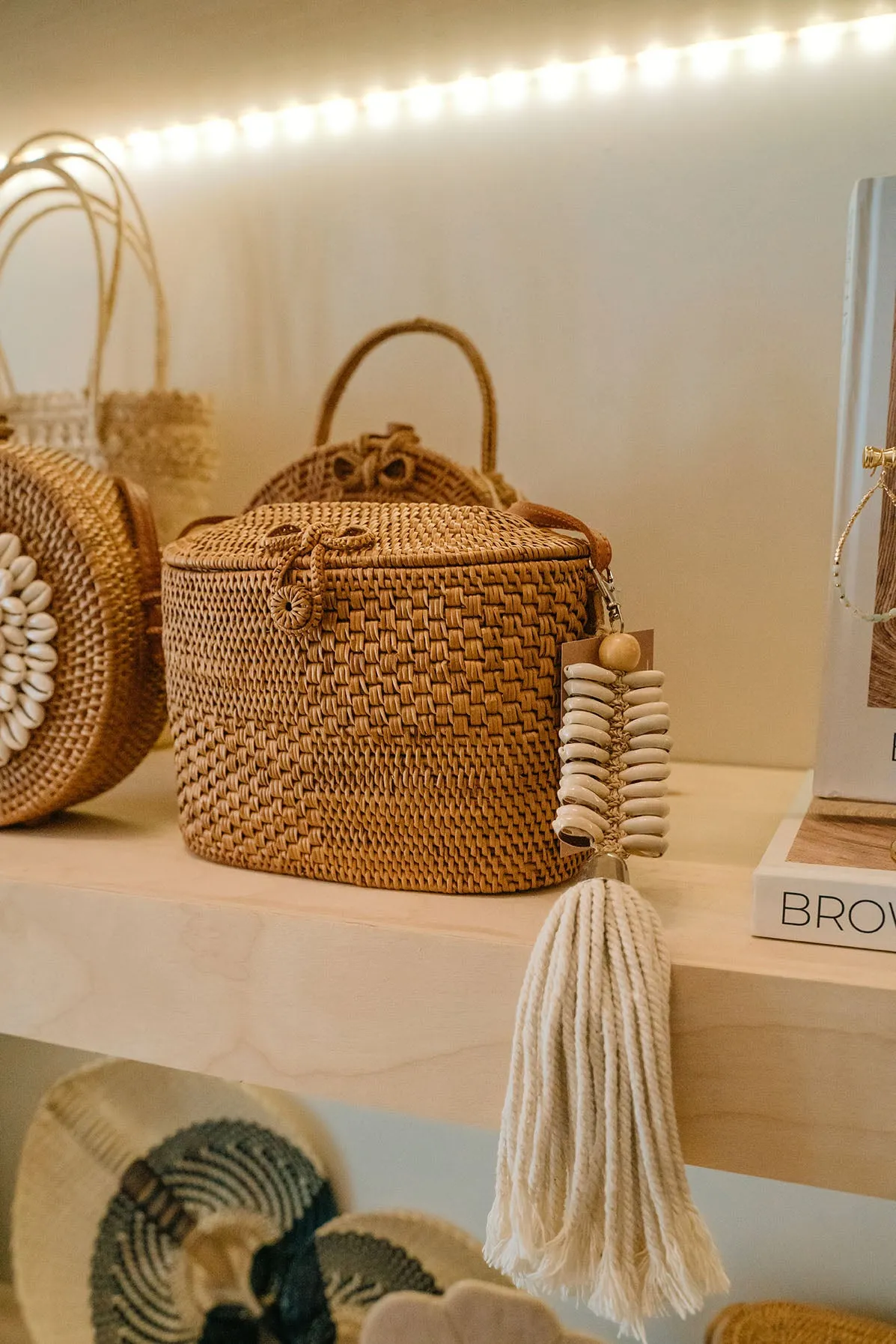 Rattan Top Lid-Crossbody Bag